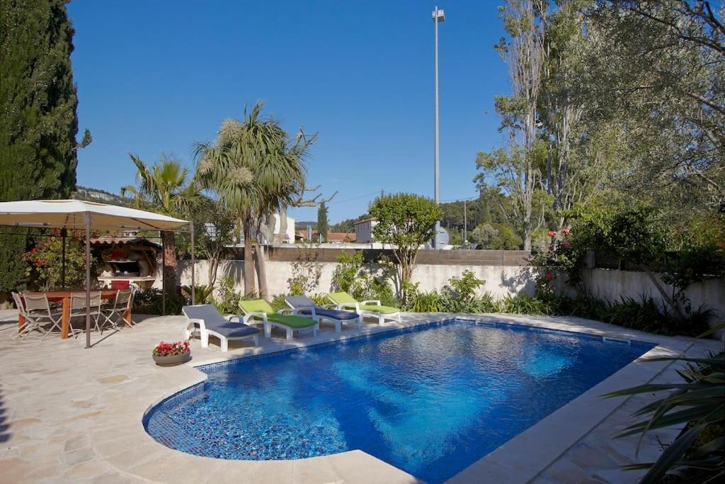 Studio Dans Villa Avec Piscine 카시스 외부 사진